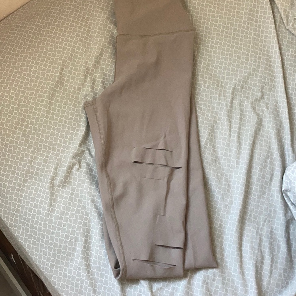 ALO warrior leggings